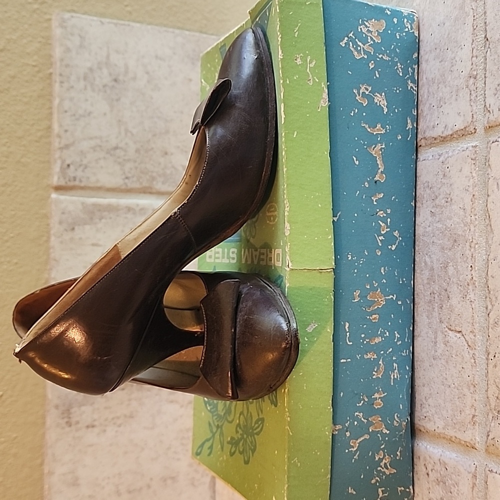 1950's Brown Pumps